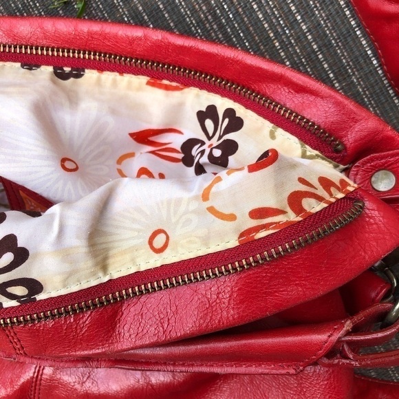 Latico Shoulder Bag - Picture 7 of 7